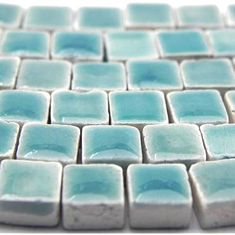 Azulejos de cerámica en mosaico