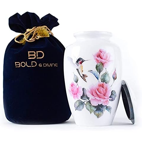 BOLD & DIVINE thumbnail
