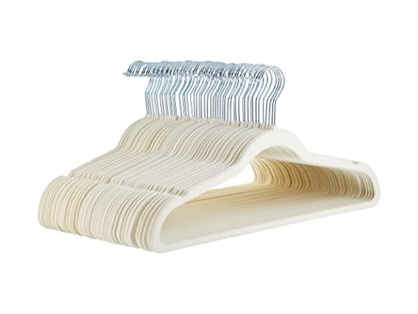 Cintres pour costumes Vignette