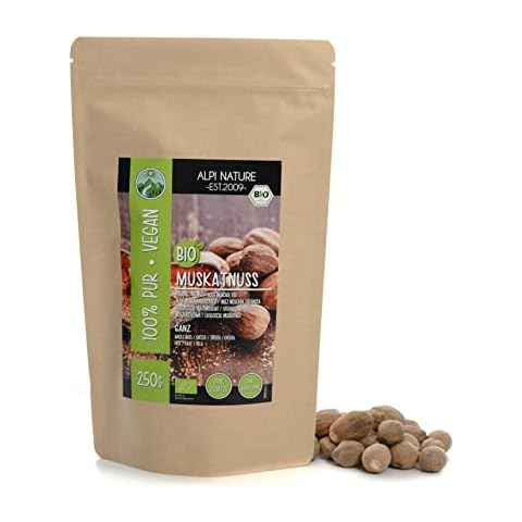Nueces moscadas rojas sin moler