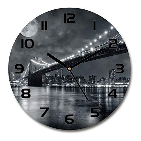 Relojes de pared con puentes